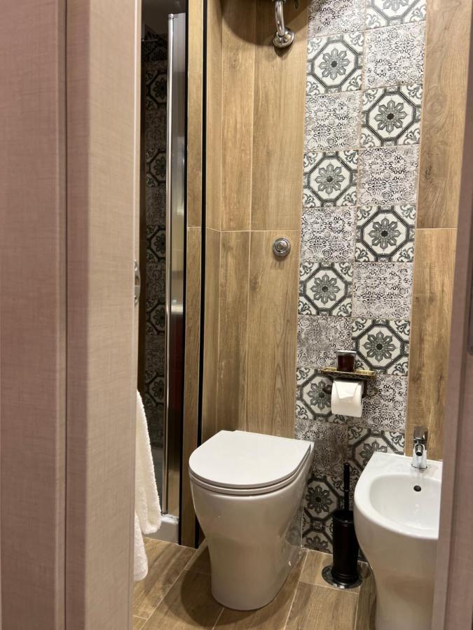Comfort La Tombola Tripla Deluxe Appartement Naples